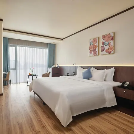 Wyndham Legend Halong Hotel Ha Long Exterior photo