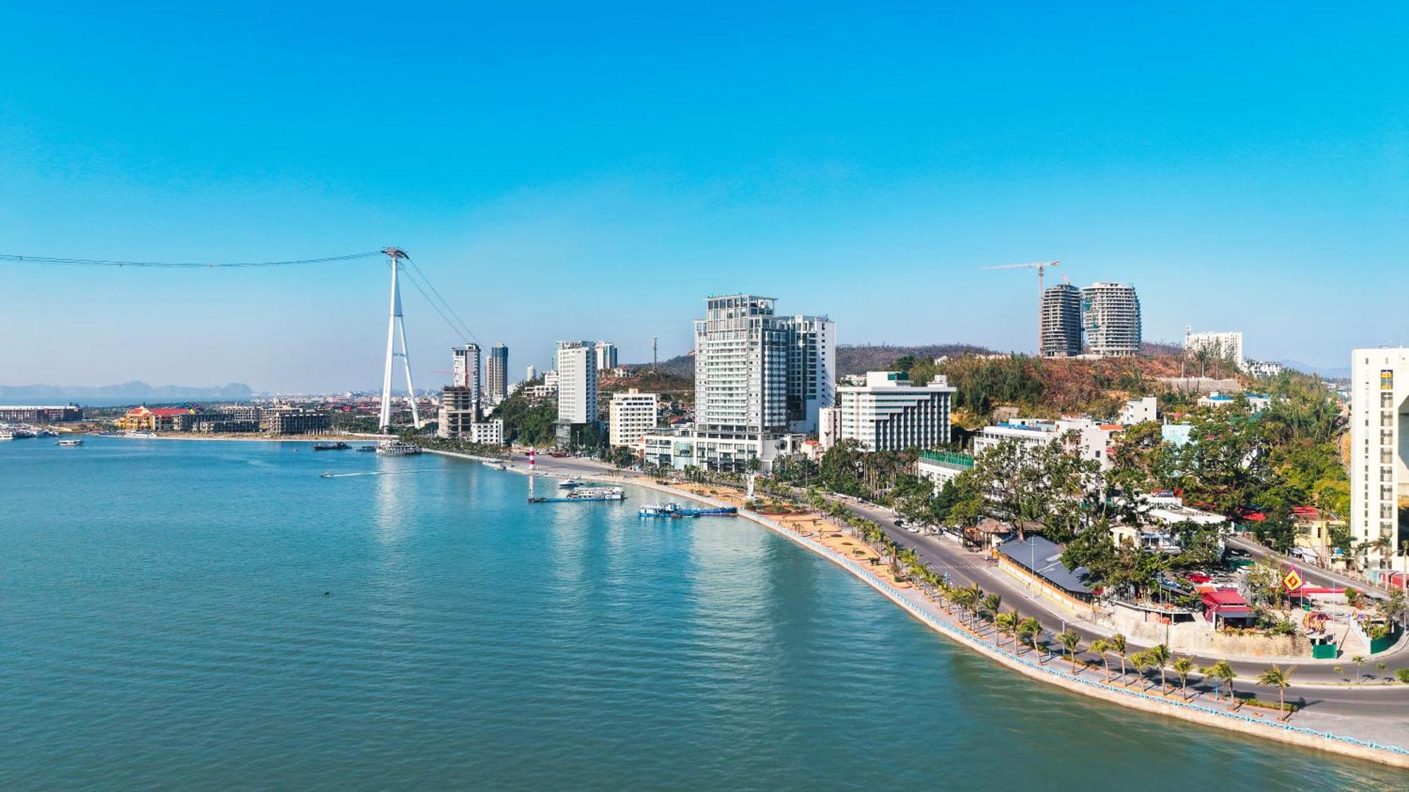Wyndham Legend Halong Hotel Hạ Long