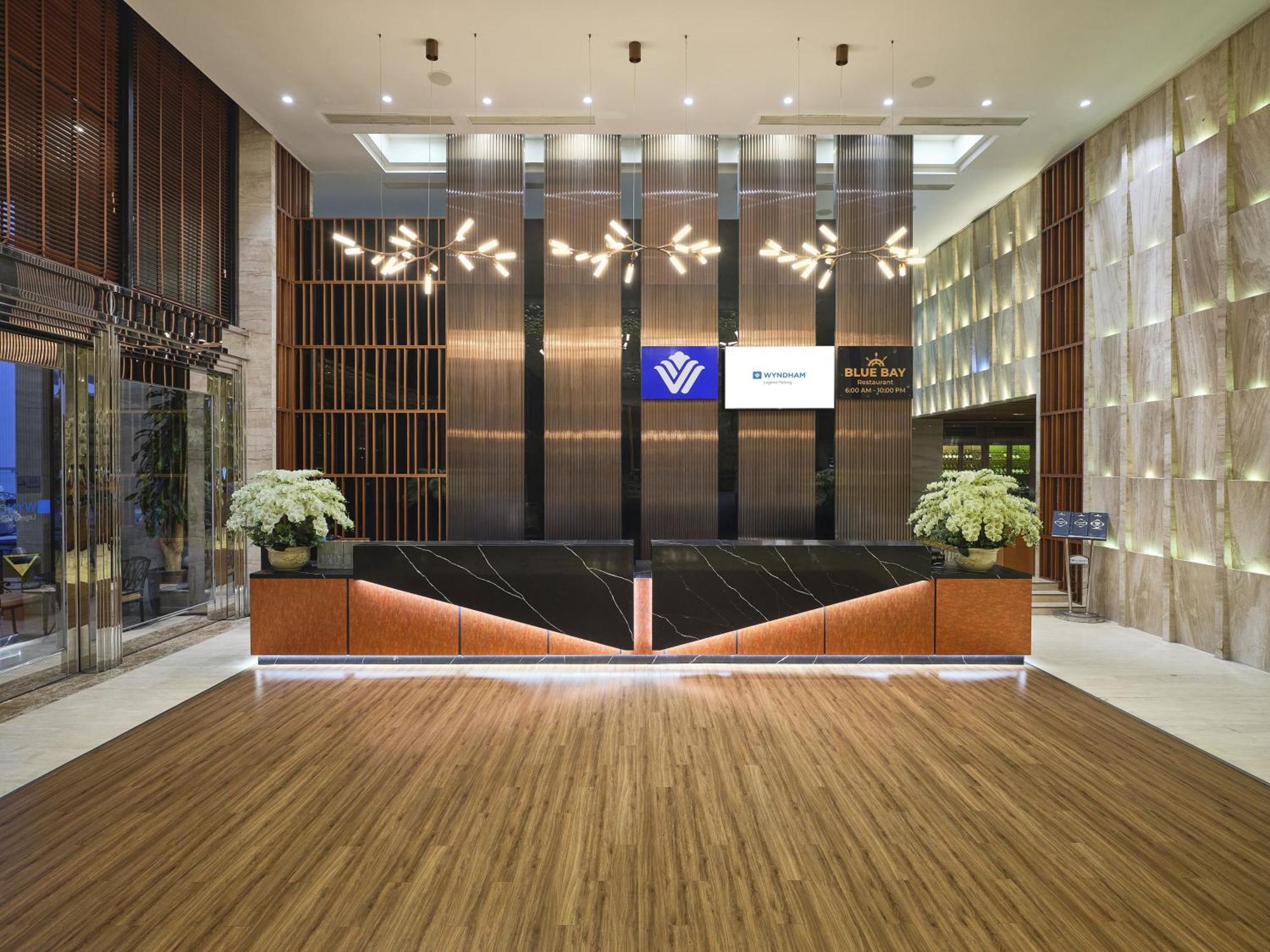 Wyndham Legend Halong 5* Hạ Long