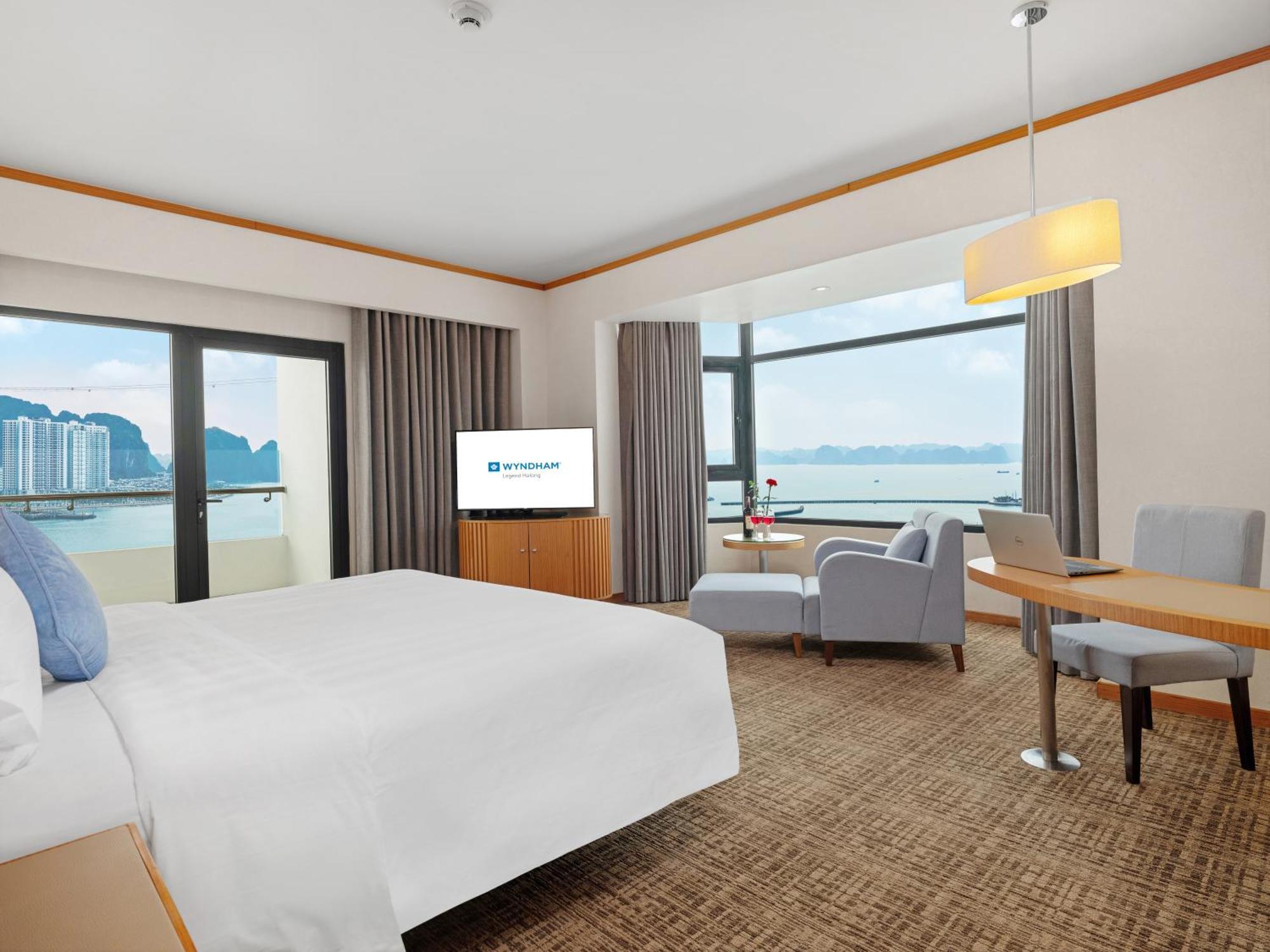 Hotel Wyndham Legend Halong