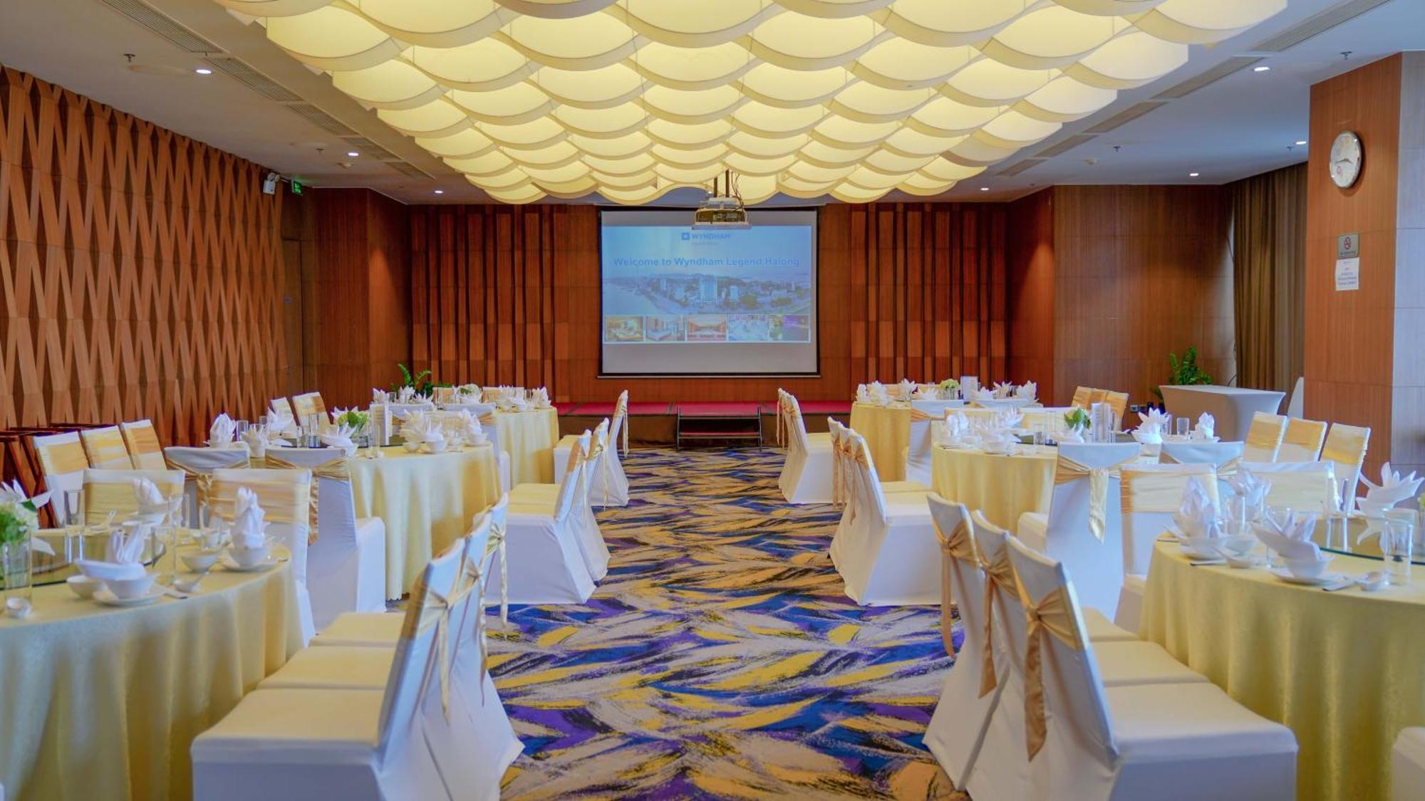 Hotel Wyndham Legend Halong 5*